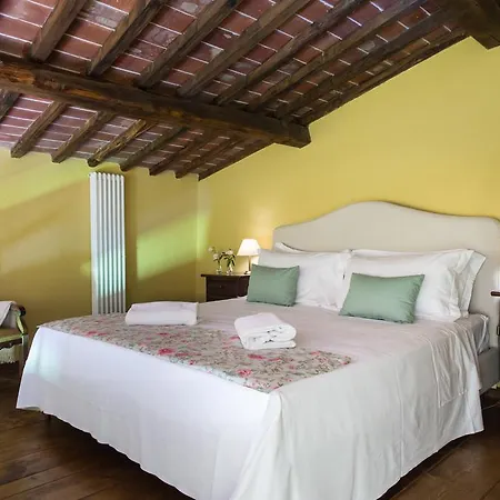 Farm stay Borgo De Brandi *