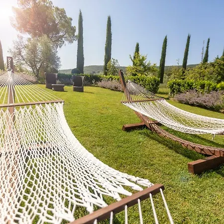 Farm stay Borgo De Brandi *